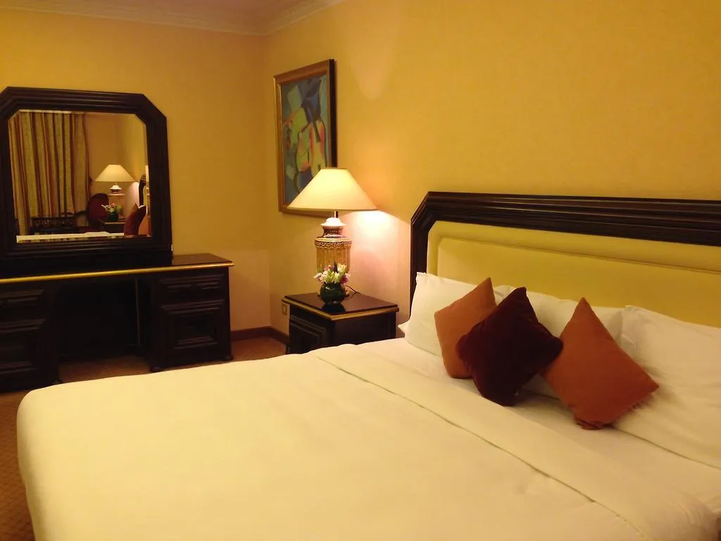 Al Raha Beach Resort & Spa Abu Dhabi 5*,  Emirati Arabi Uniti