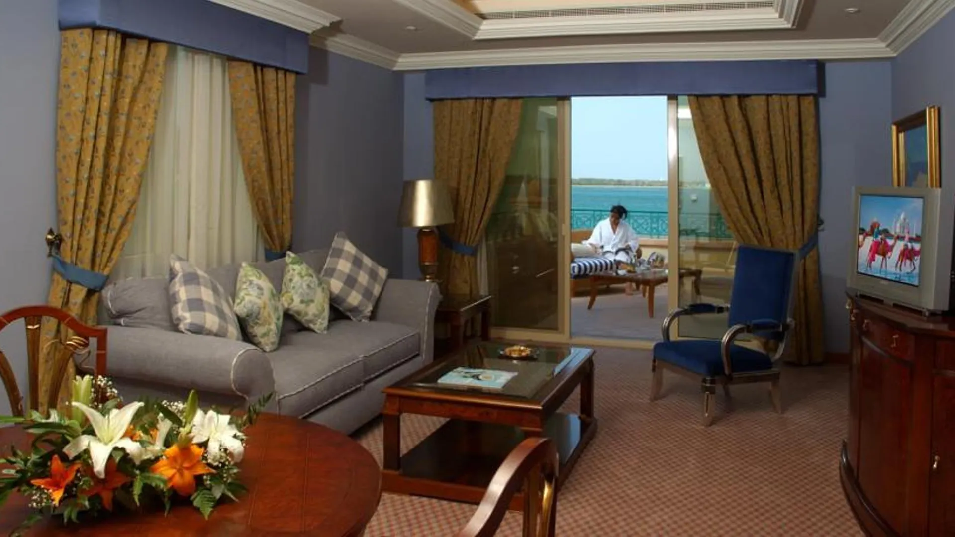 Al Raha Beach Resort & Spa Abu Dhabi