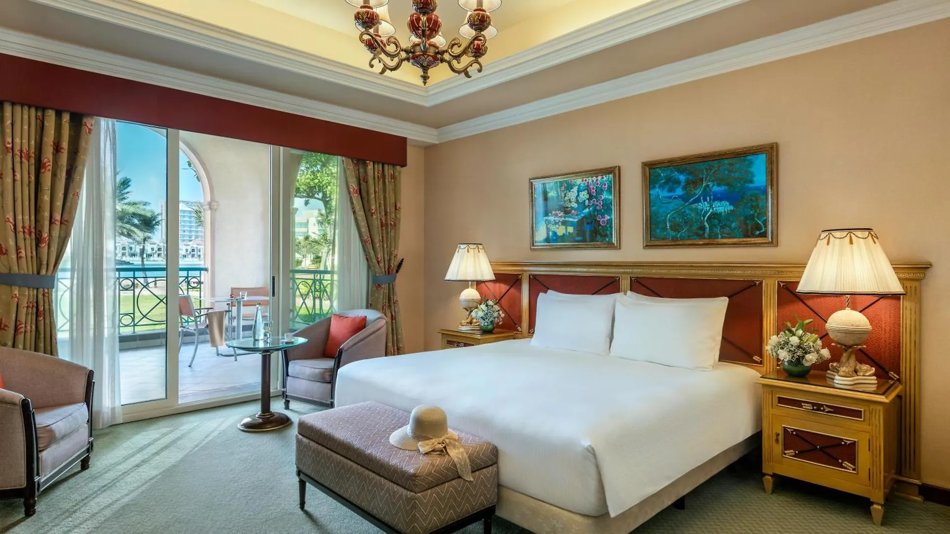 Al Raha Beach Resort & Spa Abu Dhabi 5*,