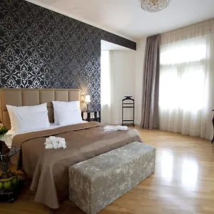 Deminka Palace 4*, Prag Tjekkiet