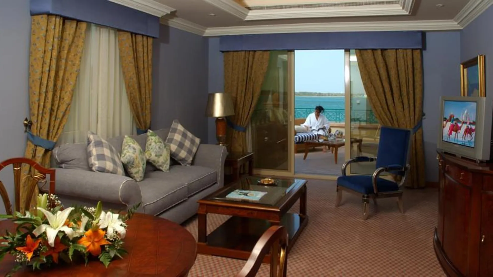 Al Raha Beach Hotel Abu Dhabi 5*,