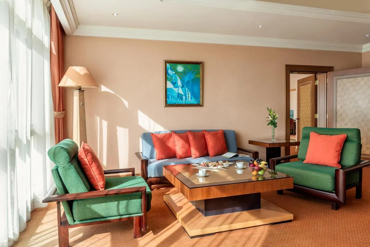 Al Raha Beach Resort & Spa Абу-Даби 5*,  ОАЭ